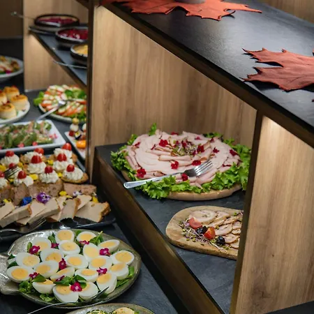 Lesny Dwor Piekarnia Mio Padre Restauracja Mamma Mia