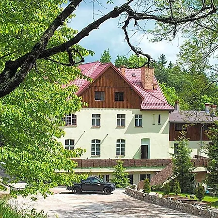 Leśny Dwór