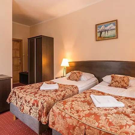 Bed and breakfast Leśny Dwór *