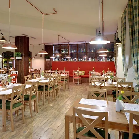 Lesny Dwor Karpacz Piekarnia Mio Padre Restauracja Mamma Mia Bed & Breakfast