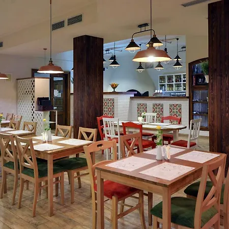 Lesny Dwor Karpacz Piekarnia Mio Padre Restauracja Mamma Mia * Karpacz