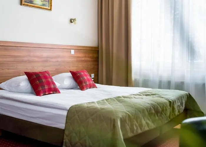 Bed and Breakfast Lesny Dwor Piekarnia Mio Padre Restauracja Mamma Mia 3*