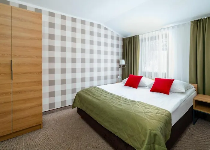 Leśny Dwór Bed and breakfast