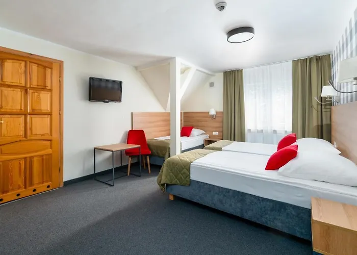 Leśny Dwór Bed and breakfast