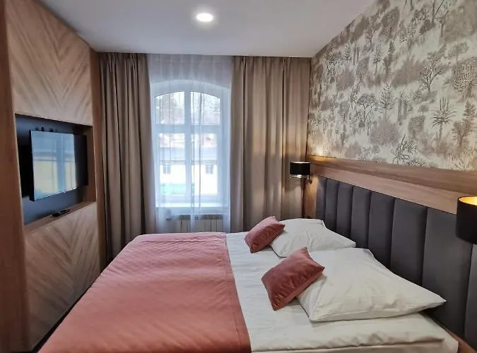 Leśny Dwór Bed and breakfast