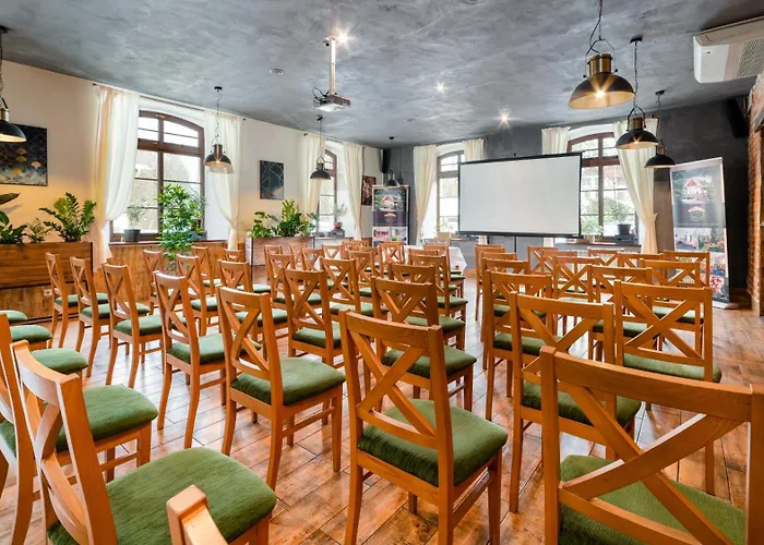 Leśny Dwór Bed and breakfast 3*